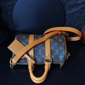 Louis Vuitton Keepall Bandouliere 25 Handbag
