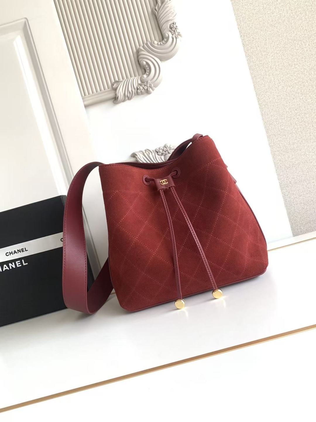 Chanel 26B AS6584 Large Calfskin Bucket Crossbody Bag - Image 2
