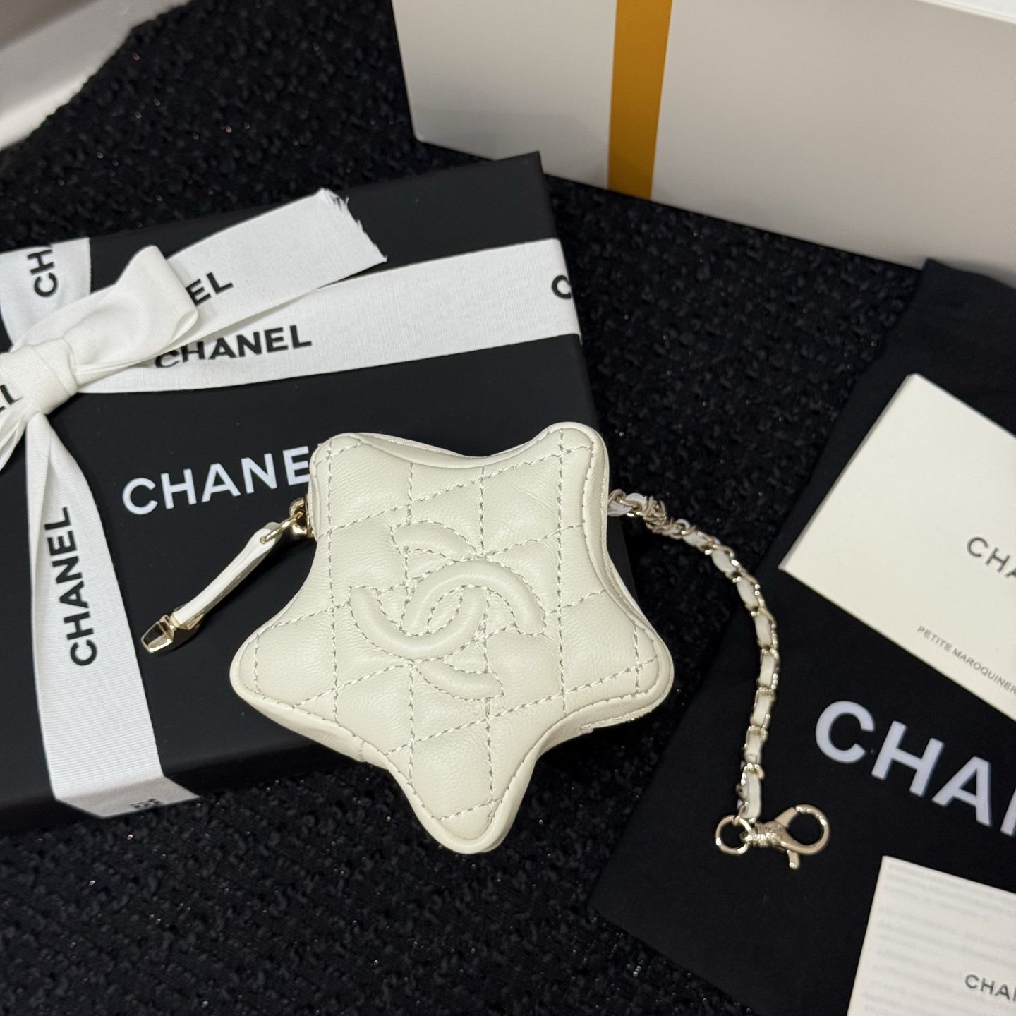 CHANEL 26C Star Coin Purse Charm - Image 2