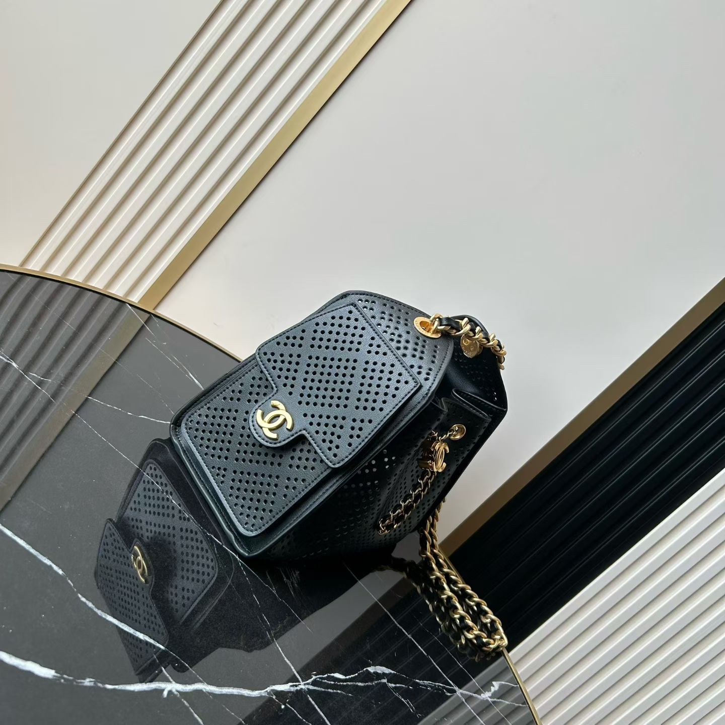Chanel 26 Hobo Shoulder Bag - Image 2