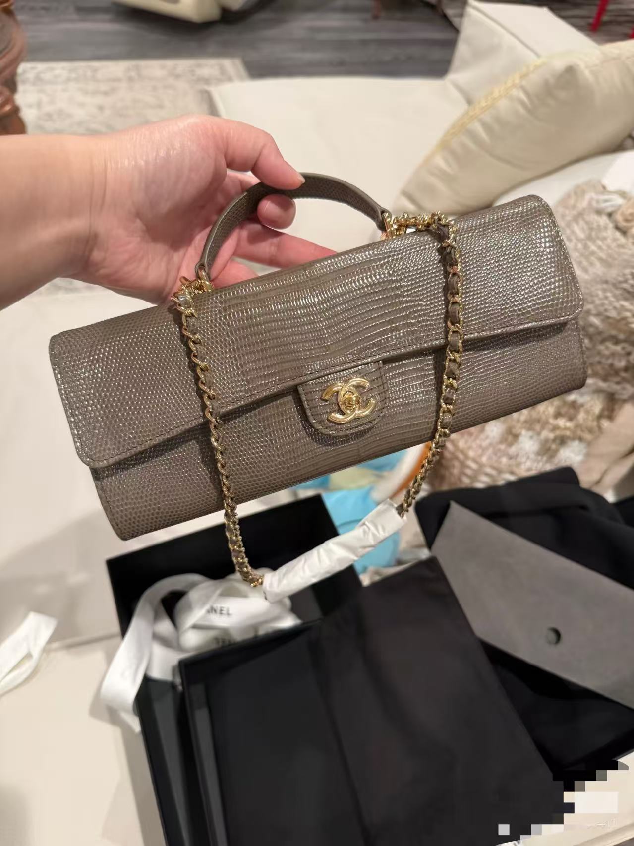 Chanel 26A Crocodile-Embossed Leather Chain Shoulder Bag - Image 2