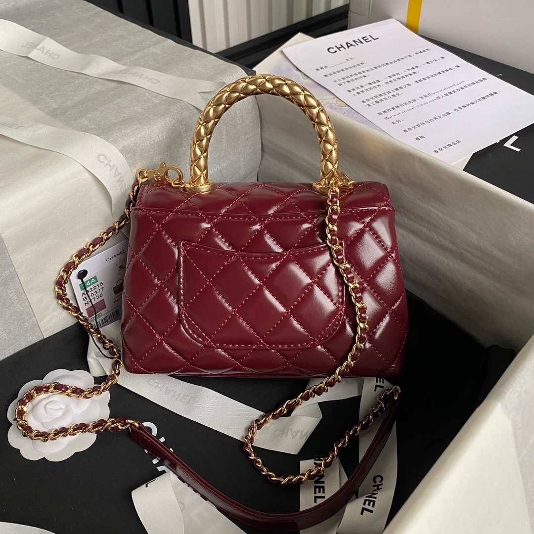 Chanel Coco Handle Leather Handbag - Image 2