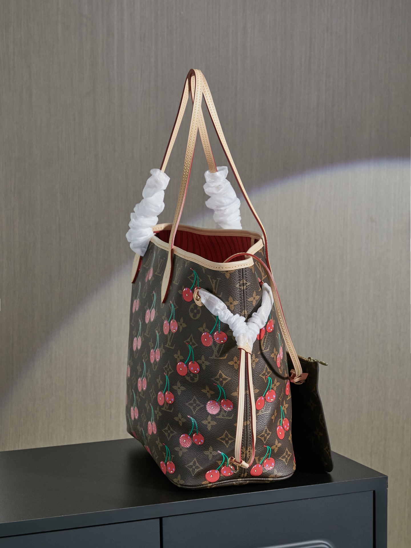 Louis Vuitton Neverfull MM M13263 Cherry Tote Bag - Image 2