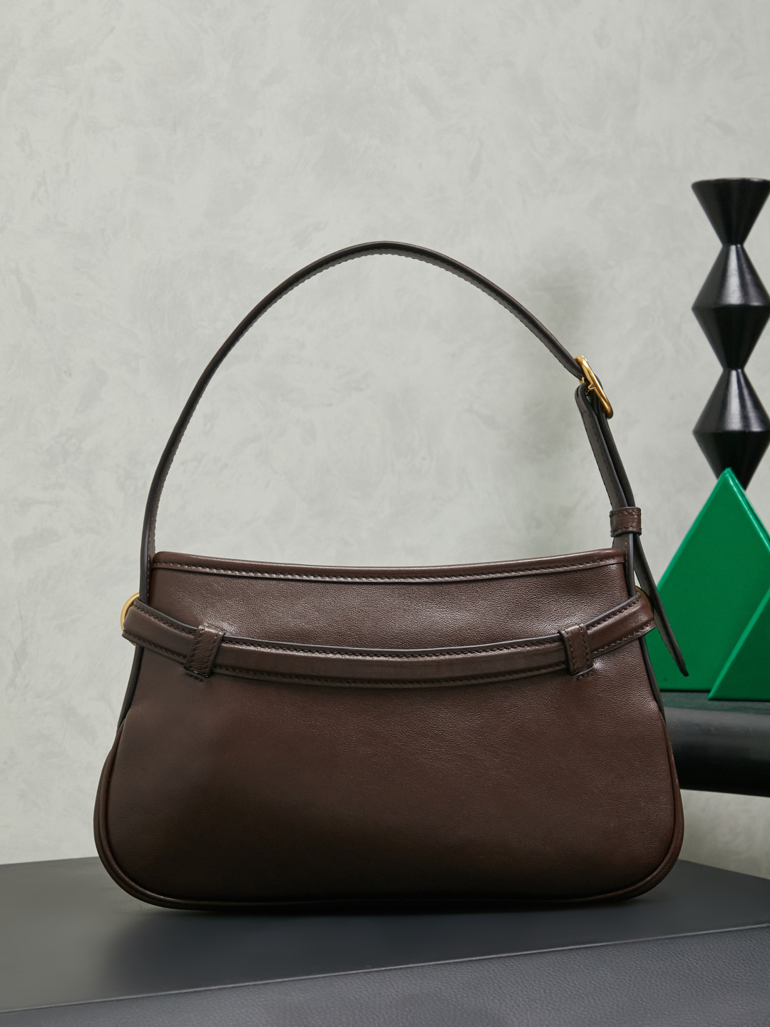 Aventure Deer Leather Shoulder Bag - Image 2