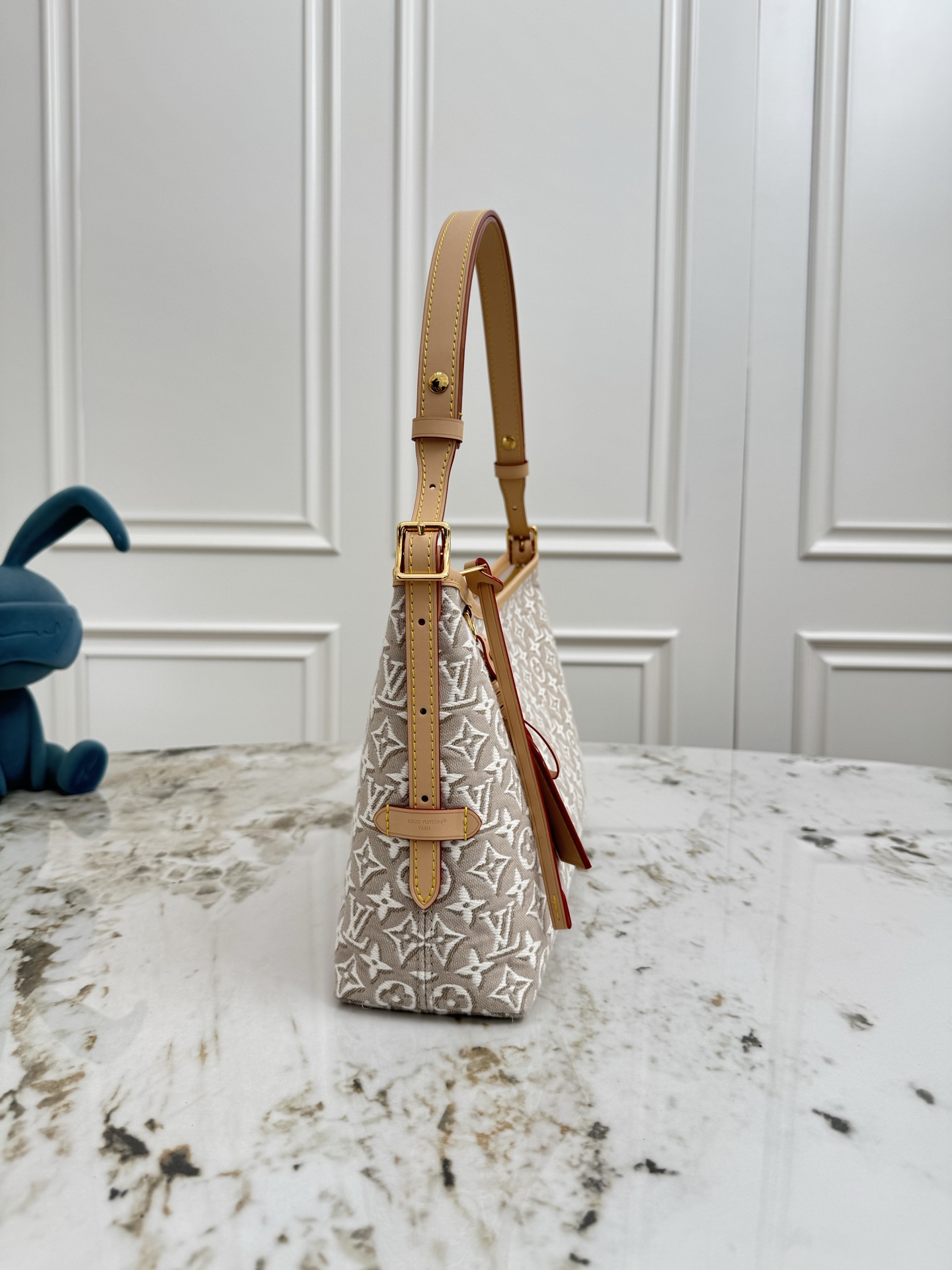 Louis Vuitton CarryAll EastWest Handbag in White Embossed Denim - Image 2