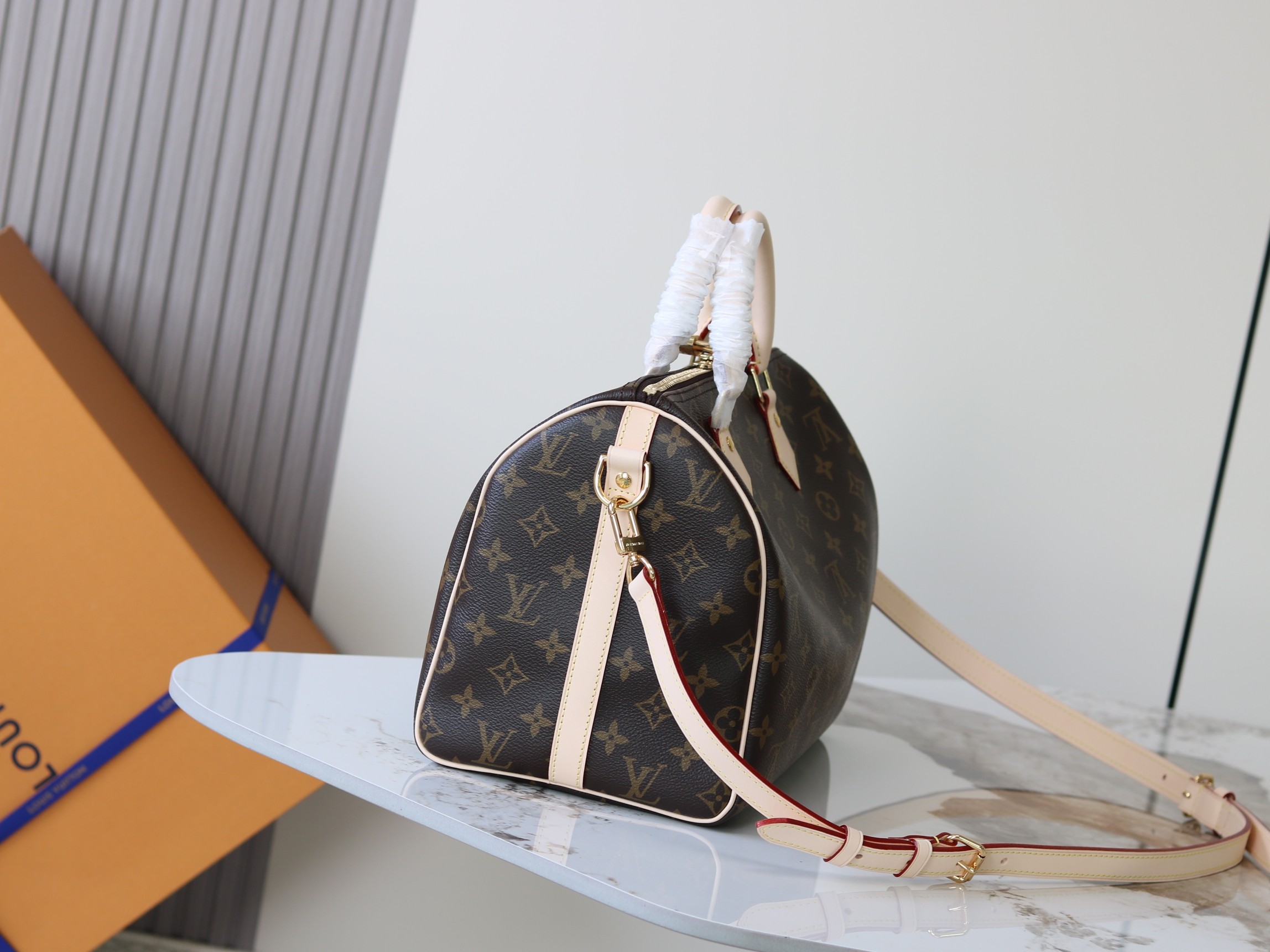 Speedy Bandouliere 30 M46980 Handbag - Image 2