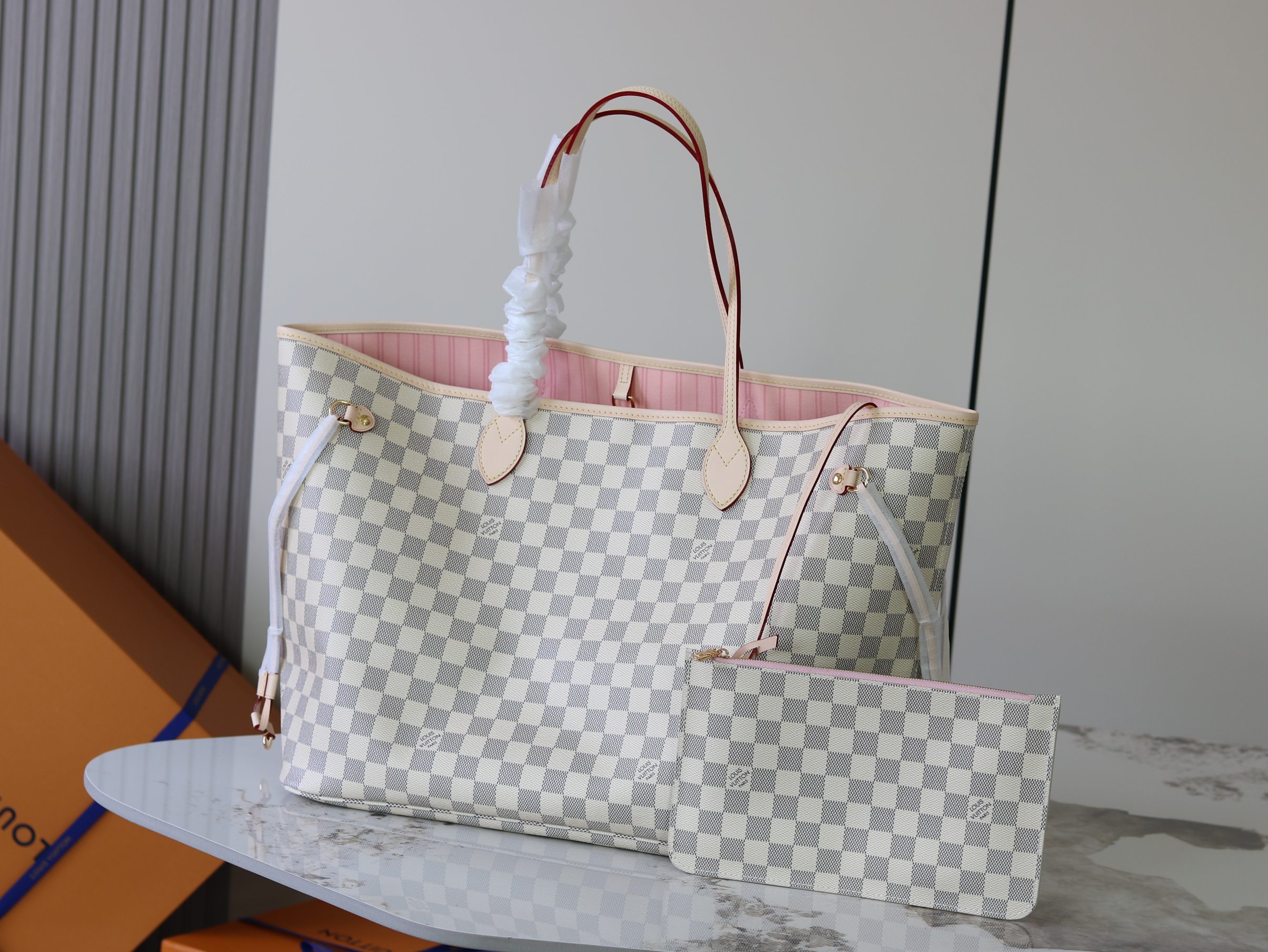Louis Vuitton Neverfull Large Tote Bag in Damier Azur Canvas - Image 2