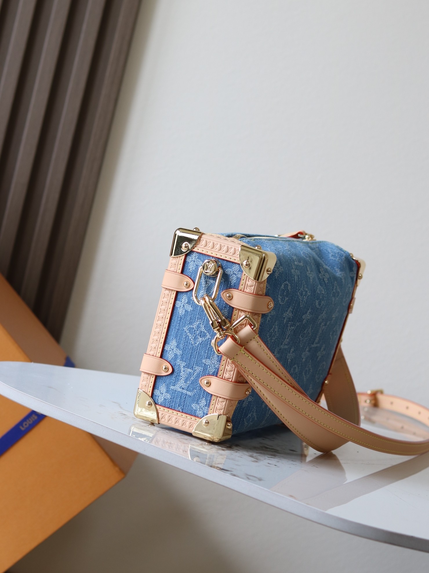 Louis Vuitton Side Trunk Medium Bag in Denim Rendez-Vous - Image 2
