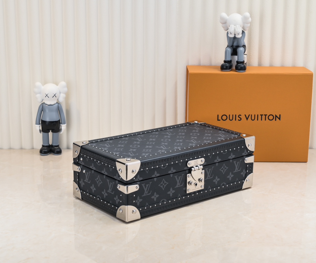 M4700B Monogram Watch Storage Case for 8 Watches - Image 2