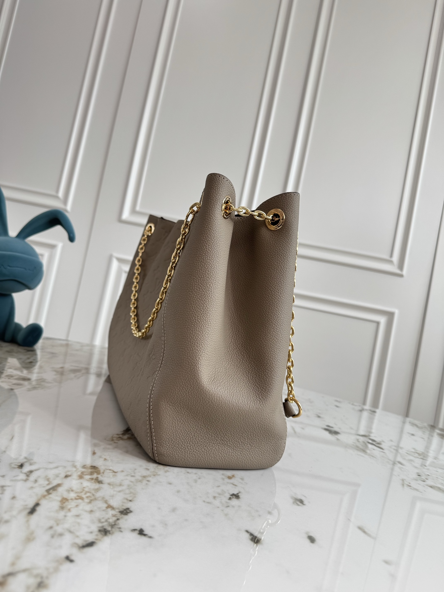 Louis Vuitton Anytime Small Handbag in Monogram Empreinte Leather - Image 2