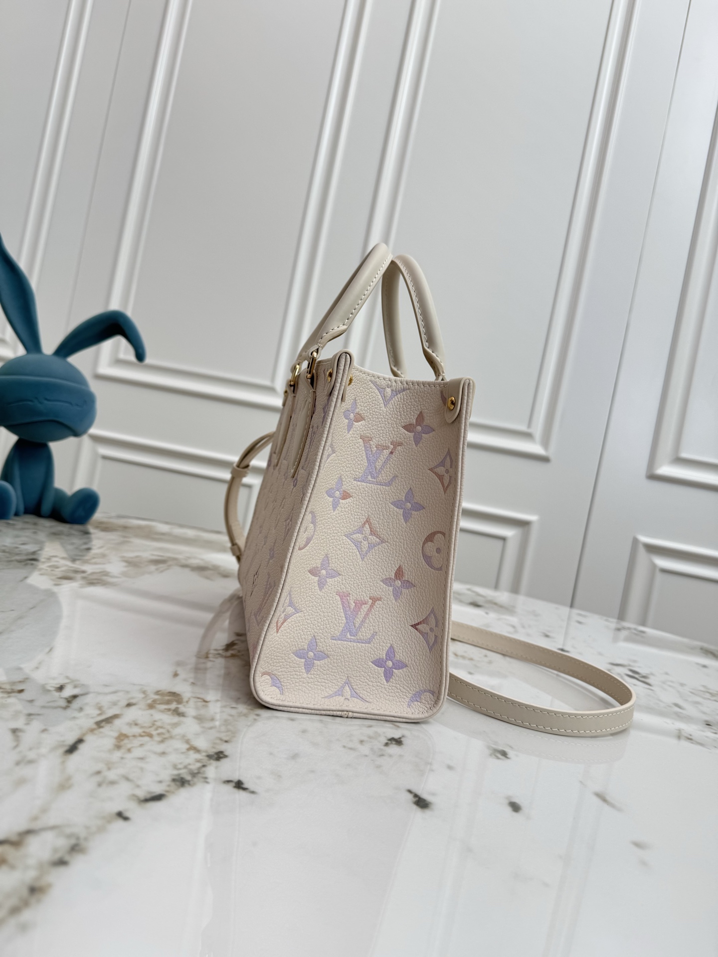 Louis Vuitton OnTheGo Small Tote Bag in Monogram Empreinte Leather - Image 2