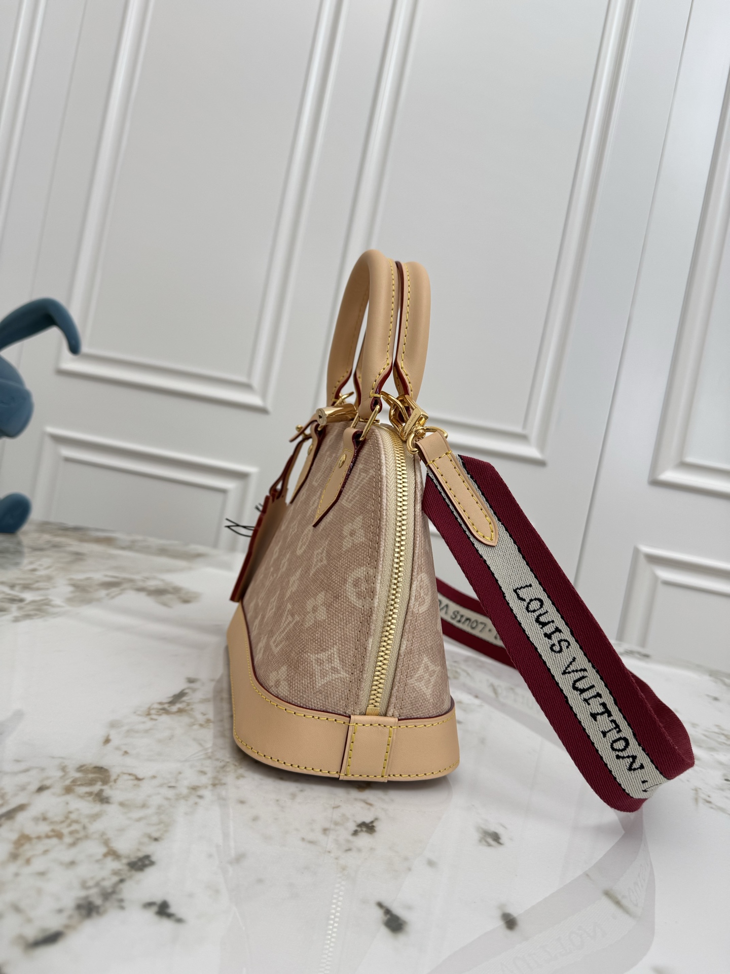 Louis Vuitton Alma BB Catogram Canvas Handbag M25728 - Image 2
