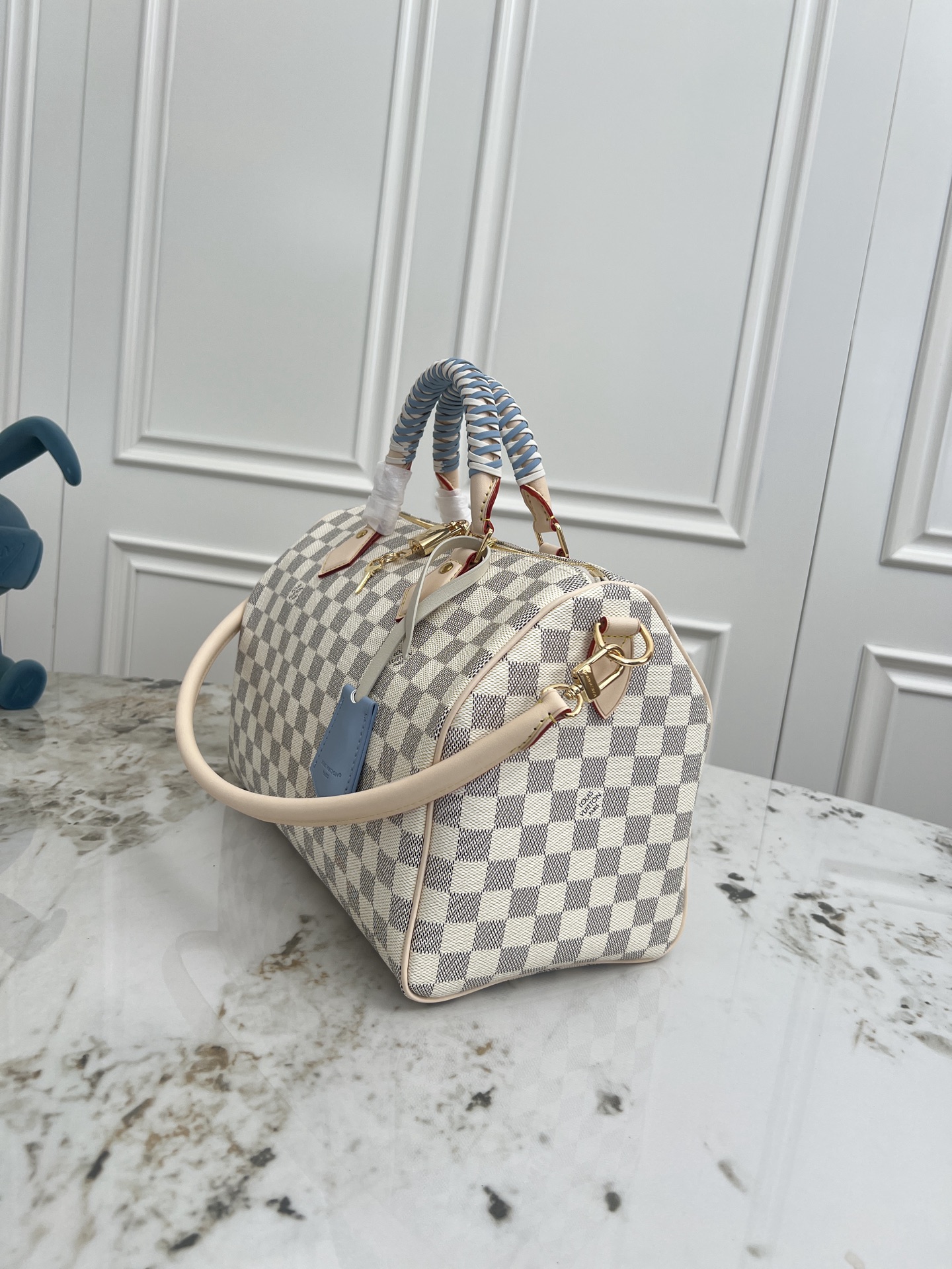 Louis Vuitton Speedy Bandoulière 30 Handbag in Damier Azur Canvas - Image 2