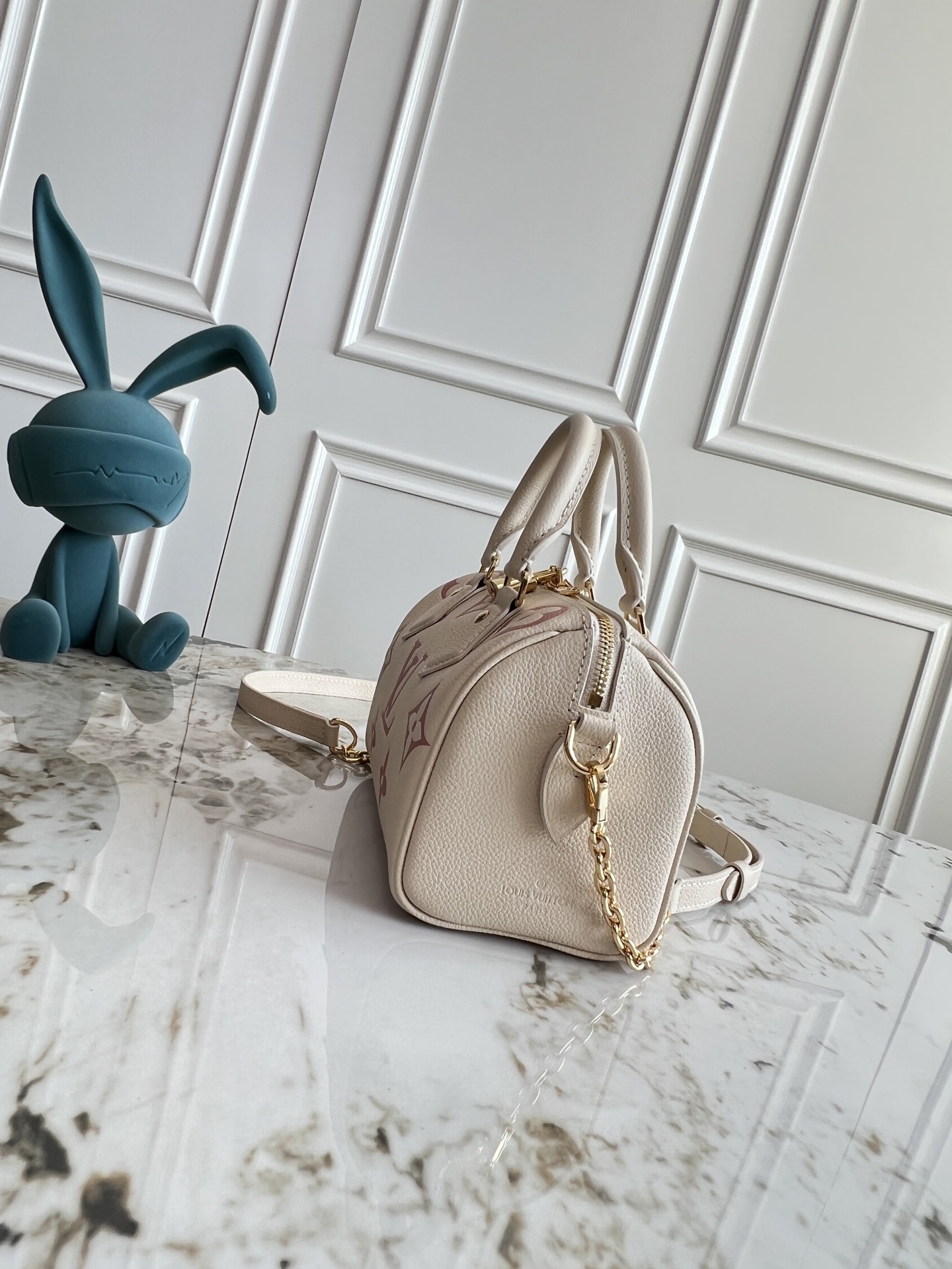 Louis Vuitton Speedy Bandouliere 20 Handbag in Monogram Empreinte Leather - Image 2