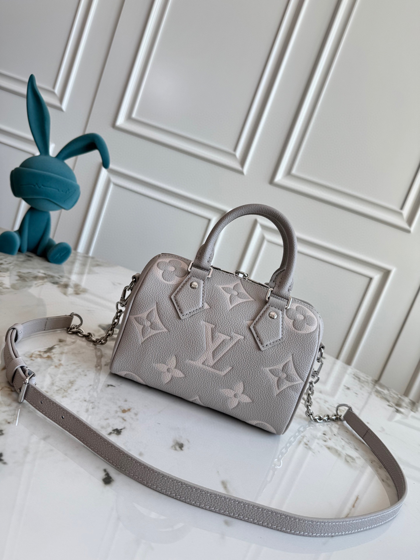 Louis Vuitton Speedy Bandouliere 20 Handbag - Image 2