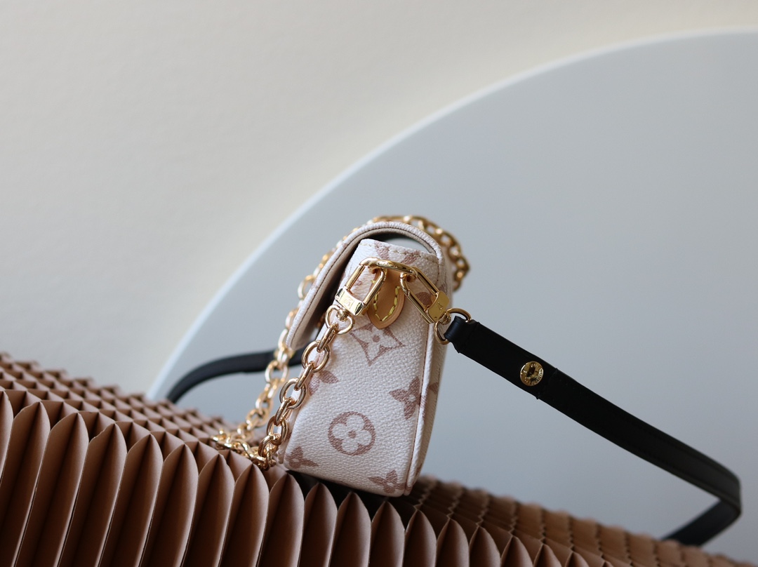 Louis Vuitton Wallet On Chain Ivy Crossbody Bag - Image 2