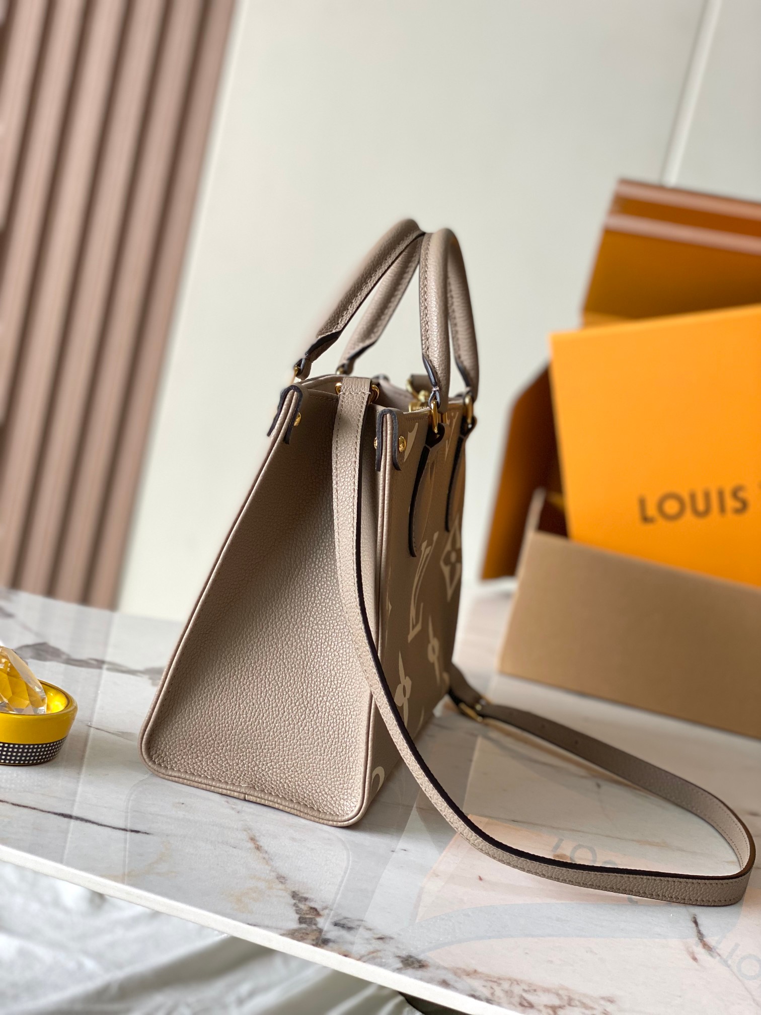 Louis Vuitton Onthego Small Handbag M45779 in Elephant Gray - Image 2