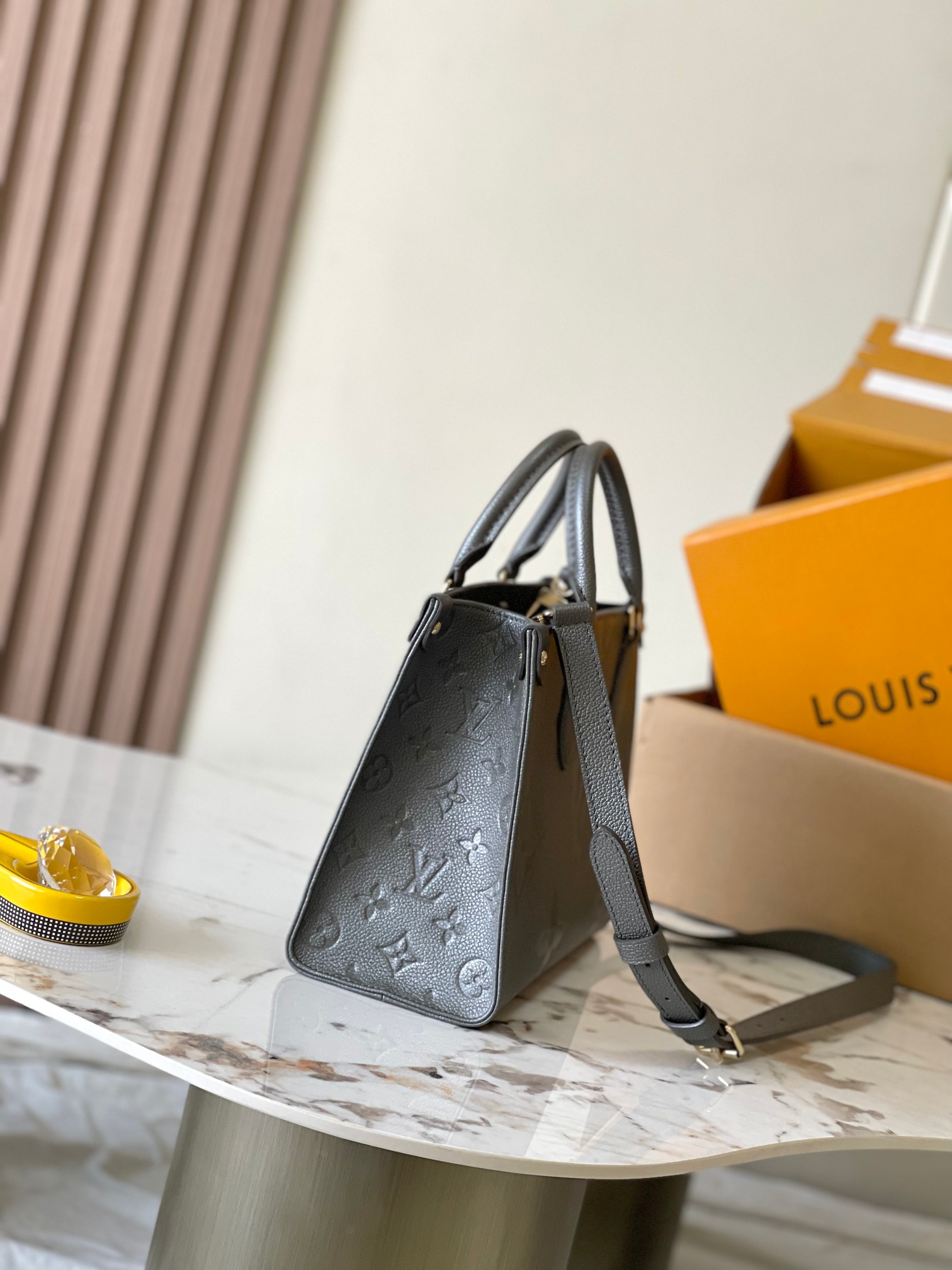 Louis Vuitton Onthego Small Tote Bag M12886 – Iron Gray - Image 2