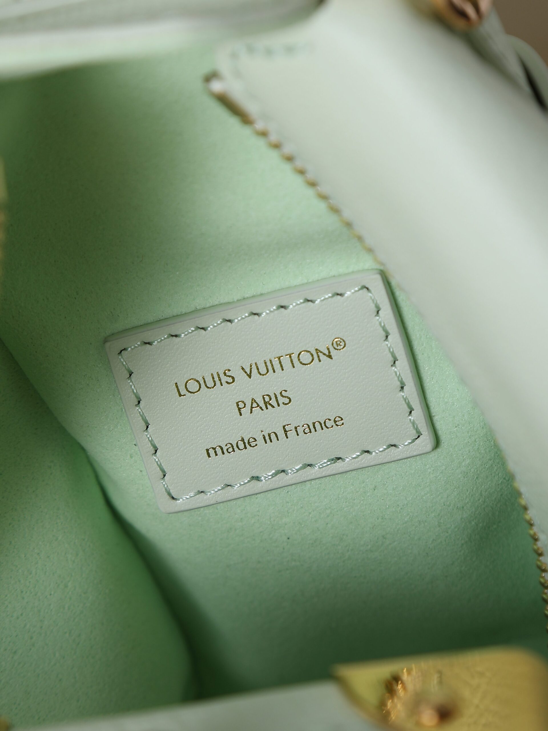 Louis Vuitton Side Trunk Handbag in Monogram Canvas - Image 2