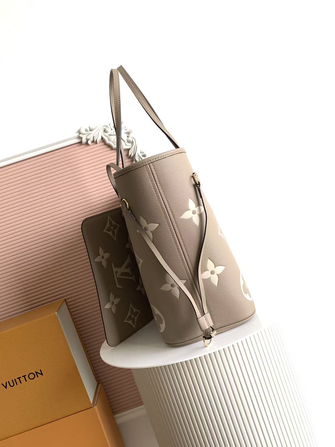 Louis Vuitton Neverfull MM Tote Bag in Monogram Empreinte Leather - Image 2
