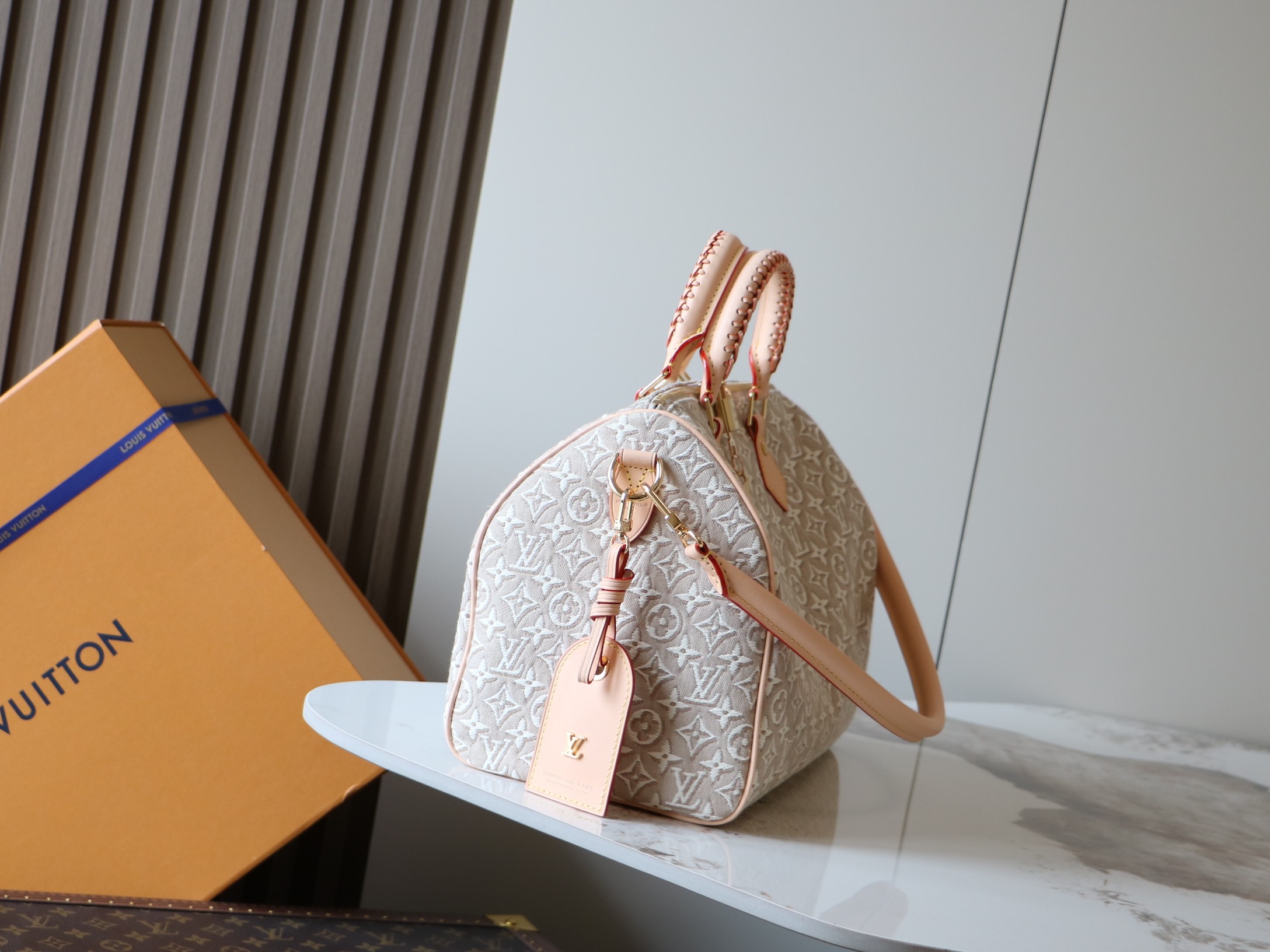 Louis Vuitton Speedy Soft 30 Handbag - Image 2