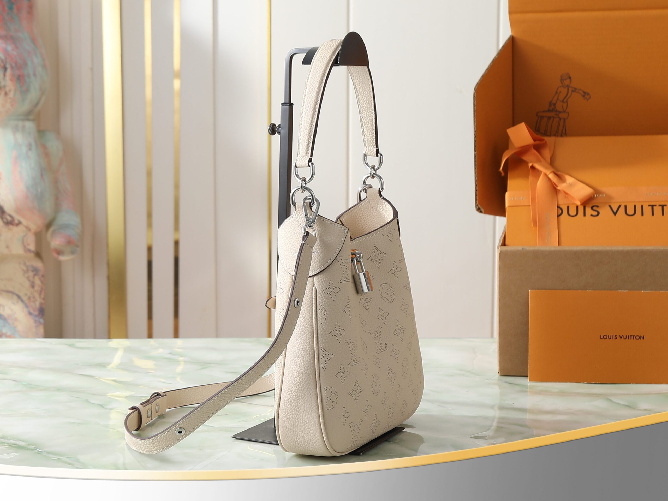 Louis Vuitton Mahina All Around Small Crossbody Bag M27459 - Image 2