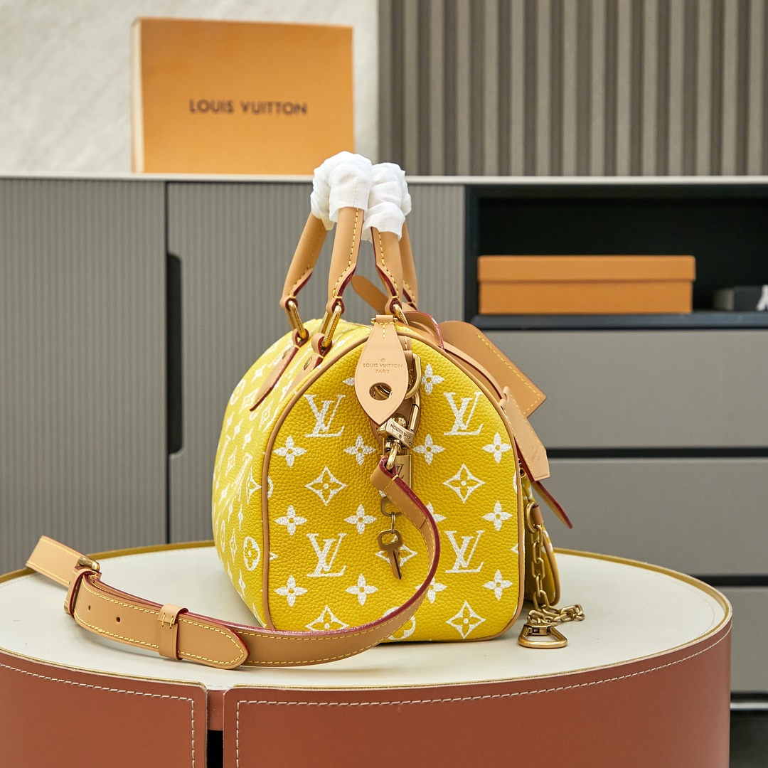 Louis Vuitton Speedy P9 Bandoulière 25 Monogram Leather Crossbody Bag - Image 2