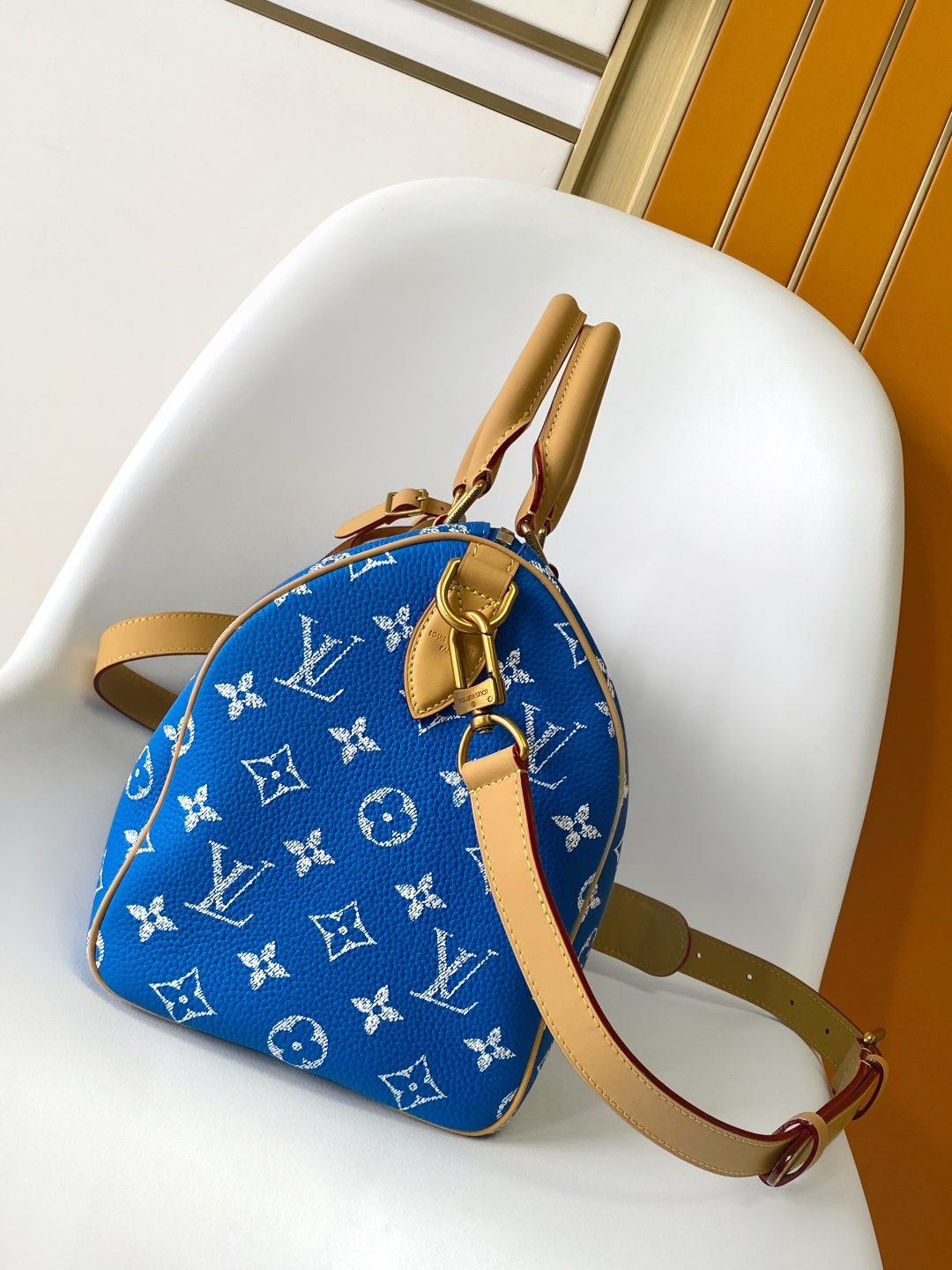 Louis Vuitton Speedy P9 Bandoulière 30 Monogram Leather Crossbody Bag - Image 2