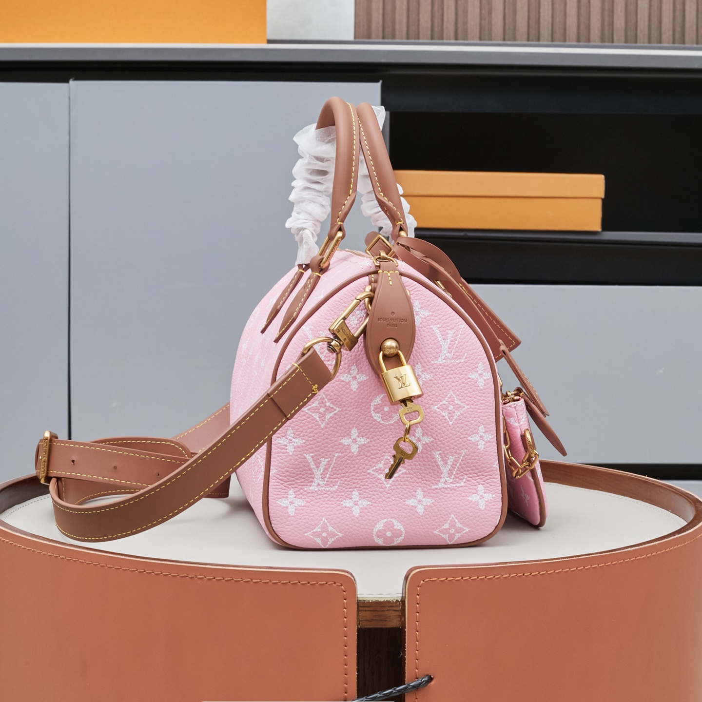 Louis Vuitton Speedy P9 Bandouliere 25 Monogram Leather Bag - Image 2