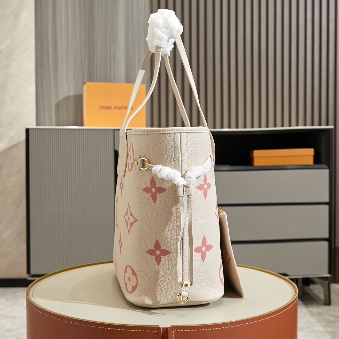 Louis Vuitton Neverfull MM Shopping Tote - Image 2