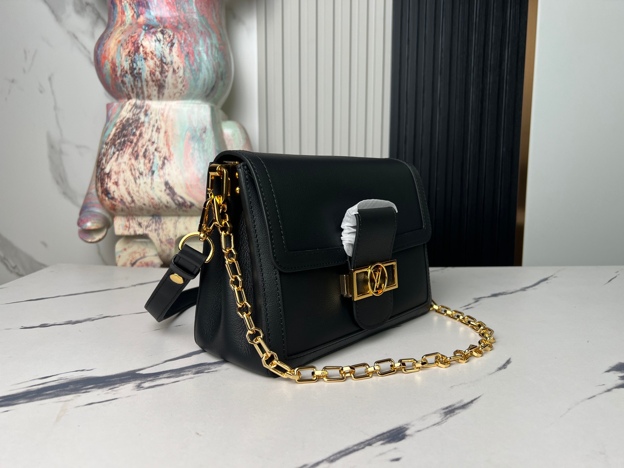 Louis Vuitton Dauphine Soft Medium Crossbody Bag M25209 in Black - Image 2