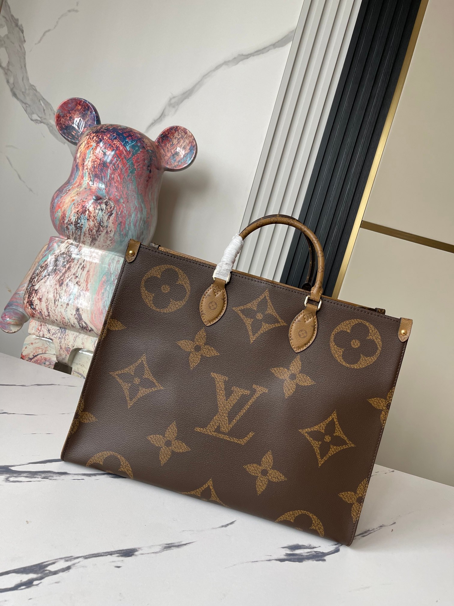 Louis Vuitton Onthego Tote Bag M44576 - Image 2