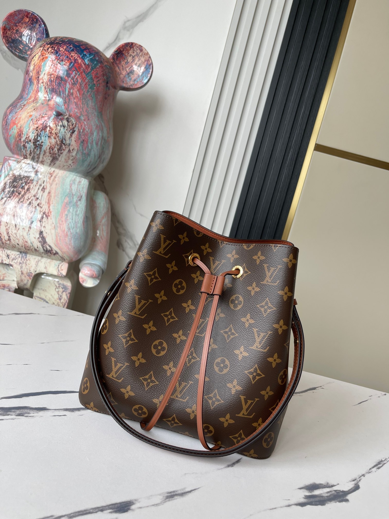 Louis Vuitton NeoNoe Monogram Bucket Crossbody Bag M44887 – Caramel - Image 2