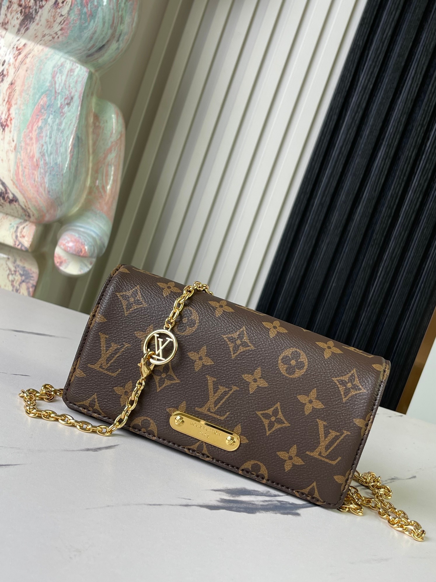 Louis Vuitton Lily WOC Monogram Chain Wallet - Image 2