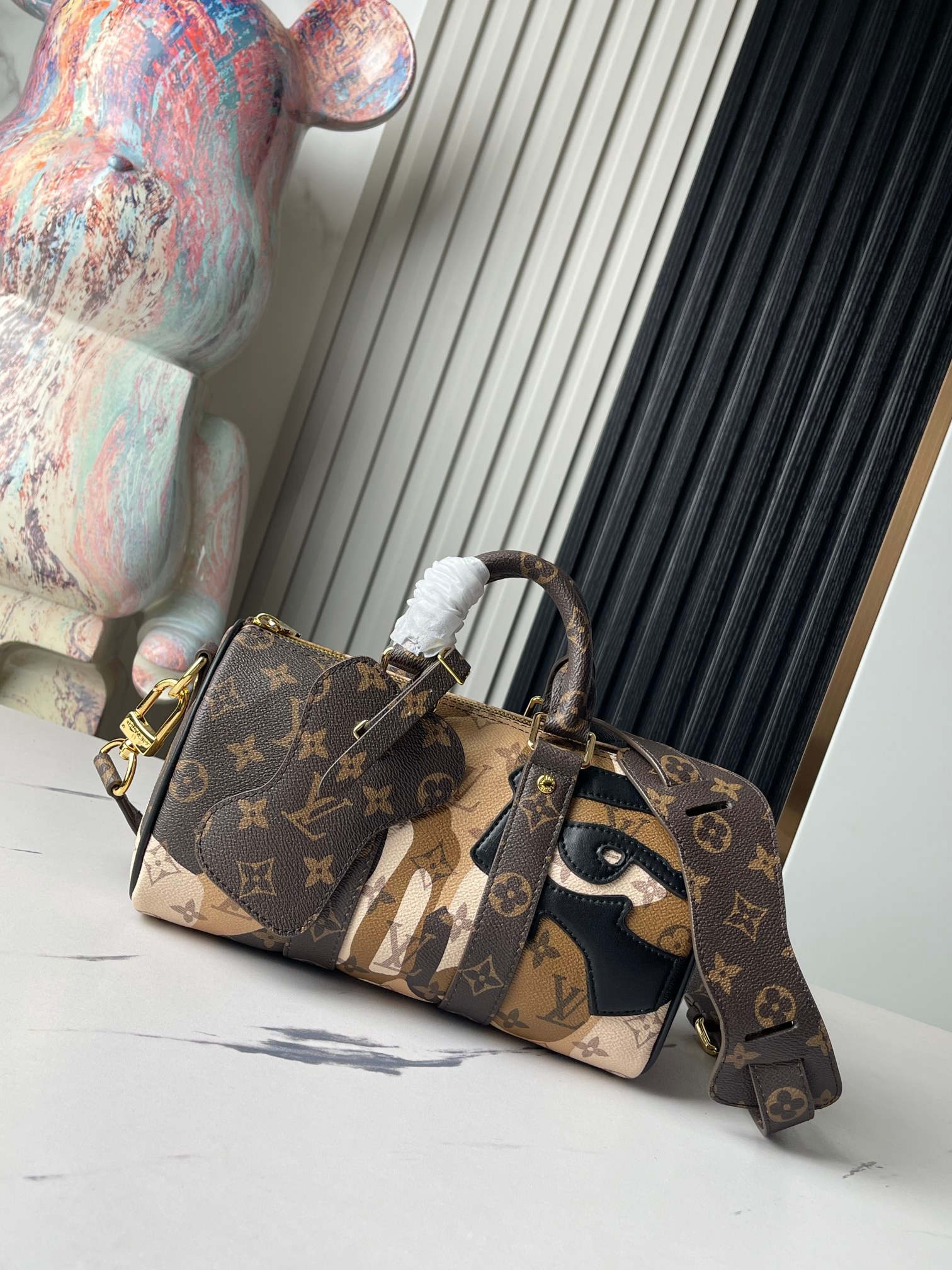 Louis Vuitton Keepall Bandoulière 25 Monogram Shoulder Bag - Image 2