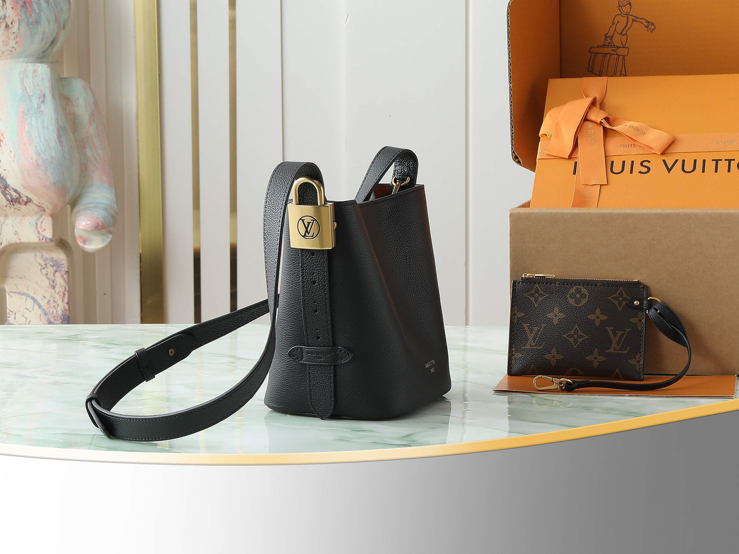 Louis Vuitton All In BB Bucket Bag M25543 in Black - Image 2