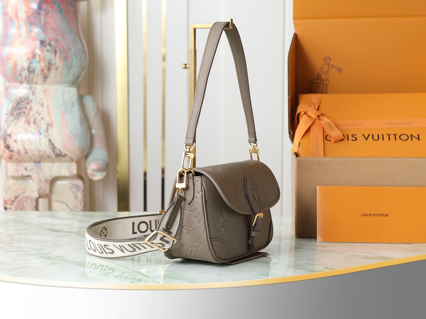 Louis Vuitton Diane Bag in Khaki Green Monogram Empreinte Leather - Image 2
