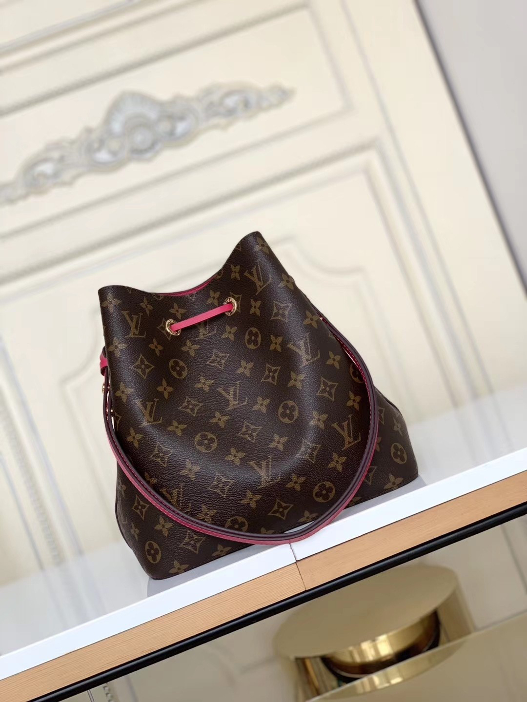Louis Vuitton Néonoé Bucket Bag M44022 - Image 2