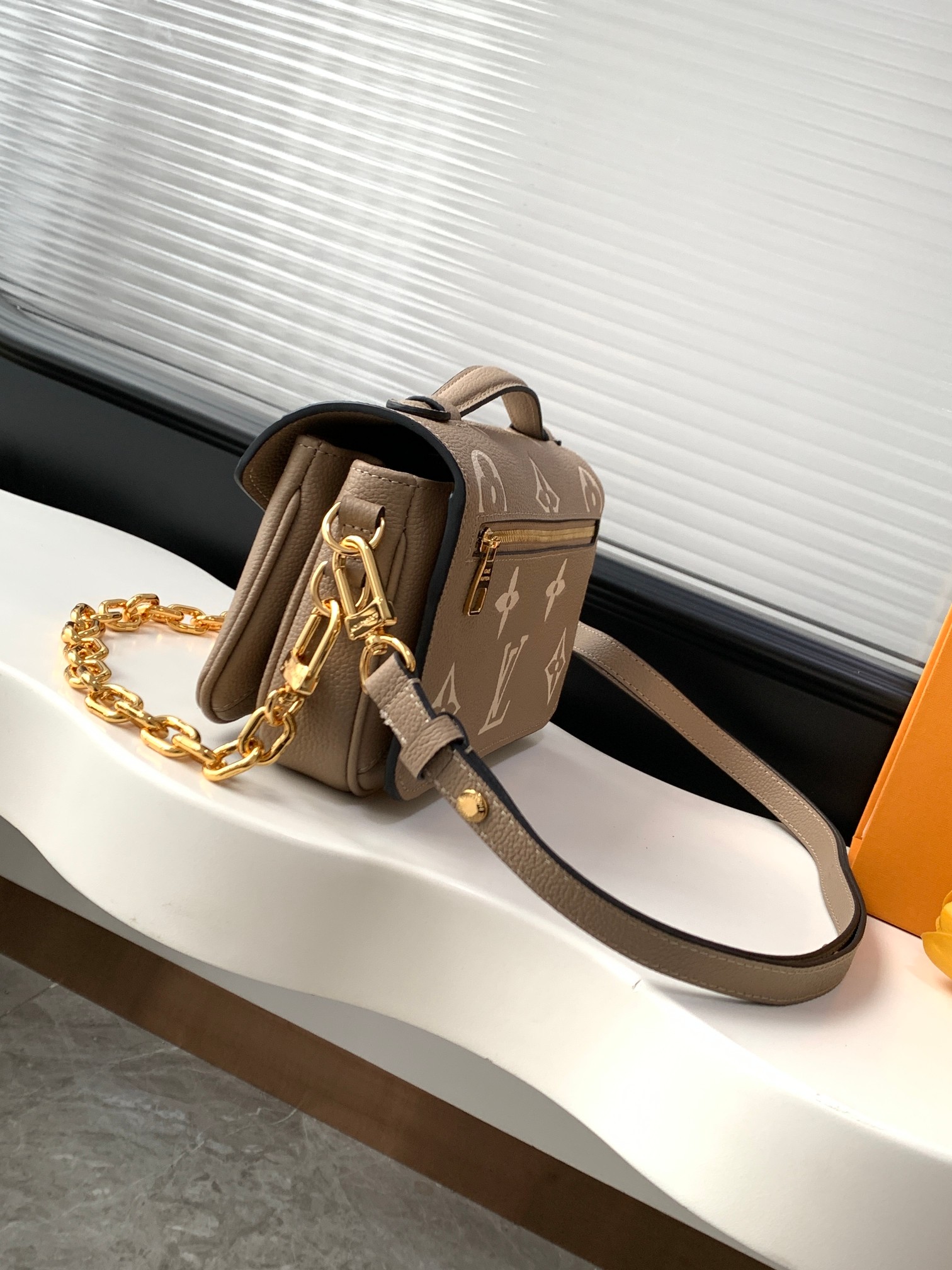 Louis Vuitton Pochette Metis East West Crossbody Bag - Image 2