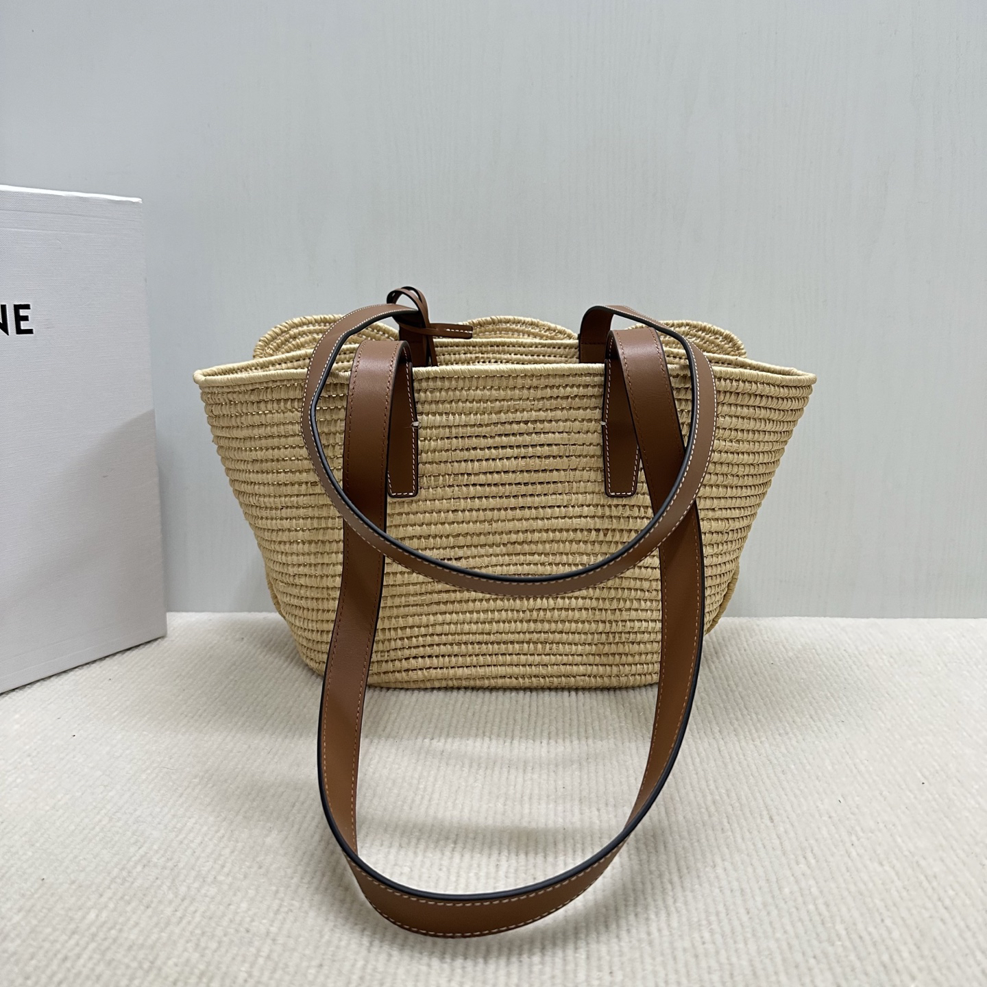 CELINE Small TRIOMPHE Woven Basket Bag in Natural Plant Fiber and Calfskin - Image 2