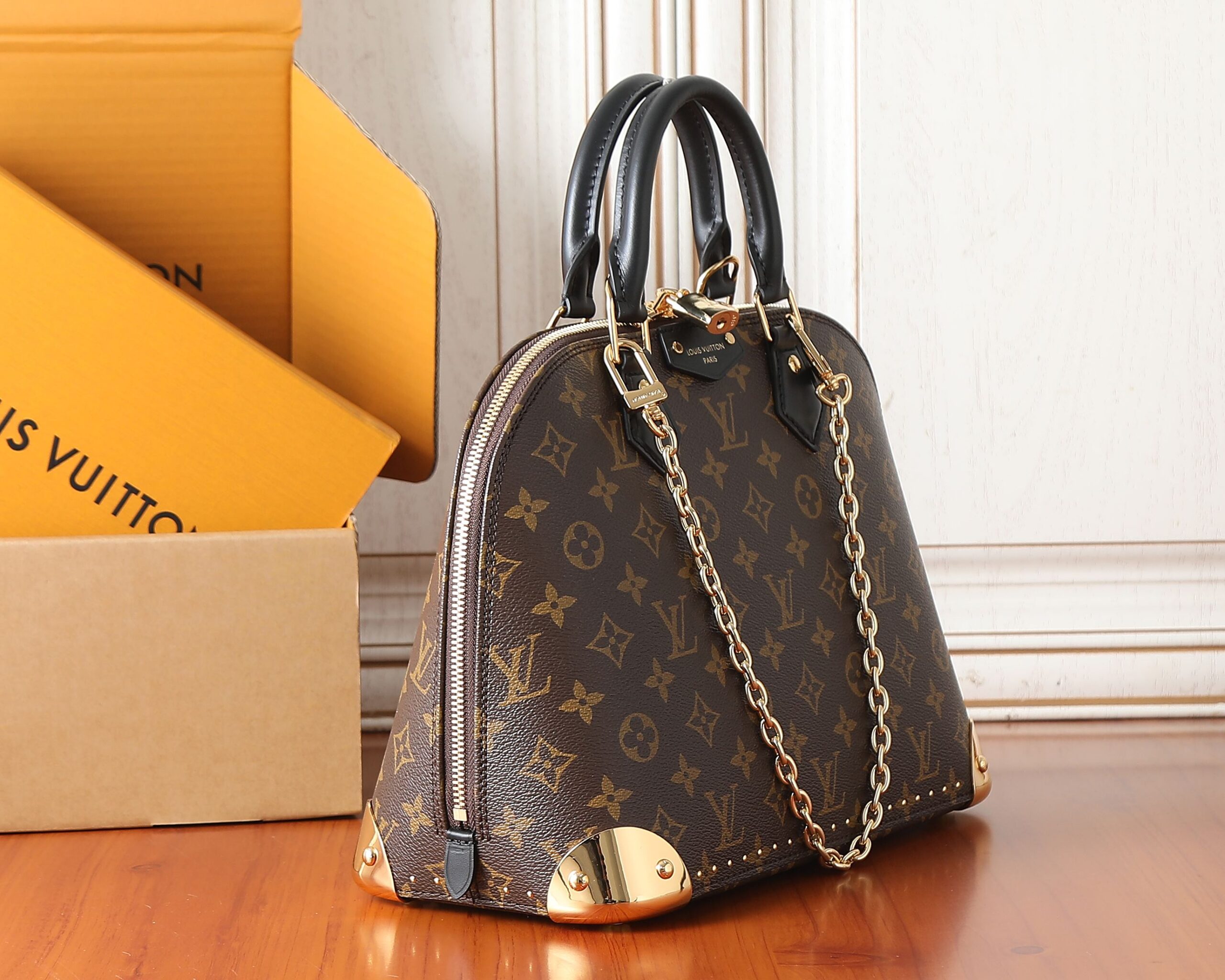 Louis Vuitton Trunk Alma BB Handbag M27216 - Image 2