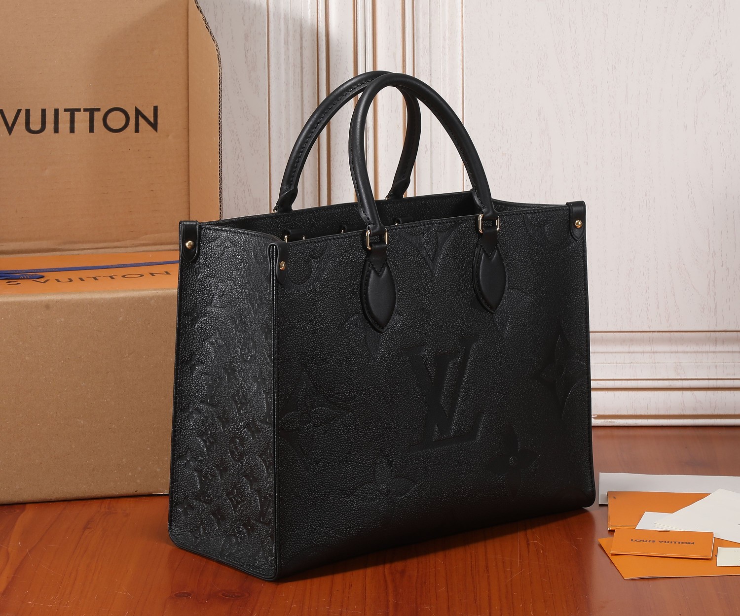 Louis Vuitton OnTheGo MM Monogram Leather Tote Bag - Image 2