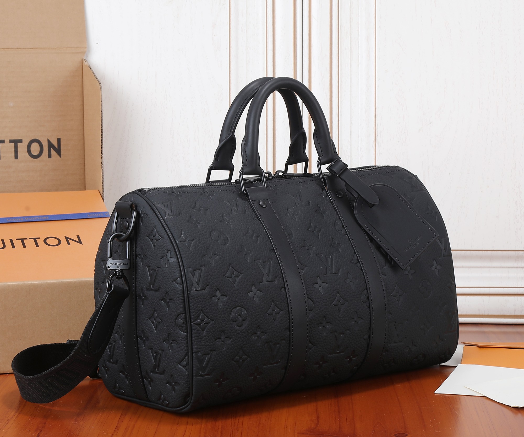 Louis Vuitton Keepall Bandoulière 35 Travel Bag - Image 2