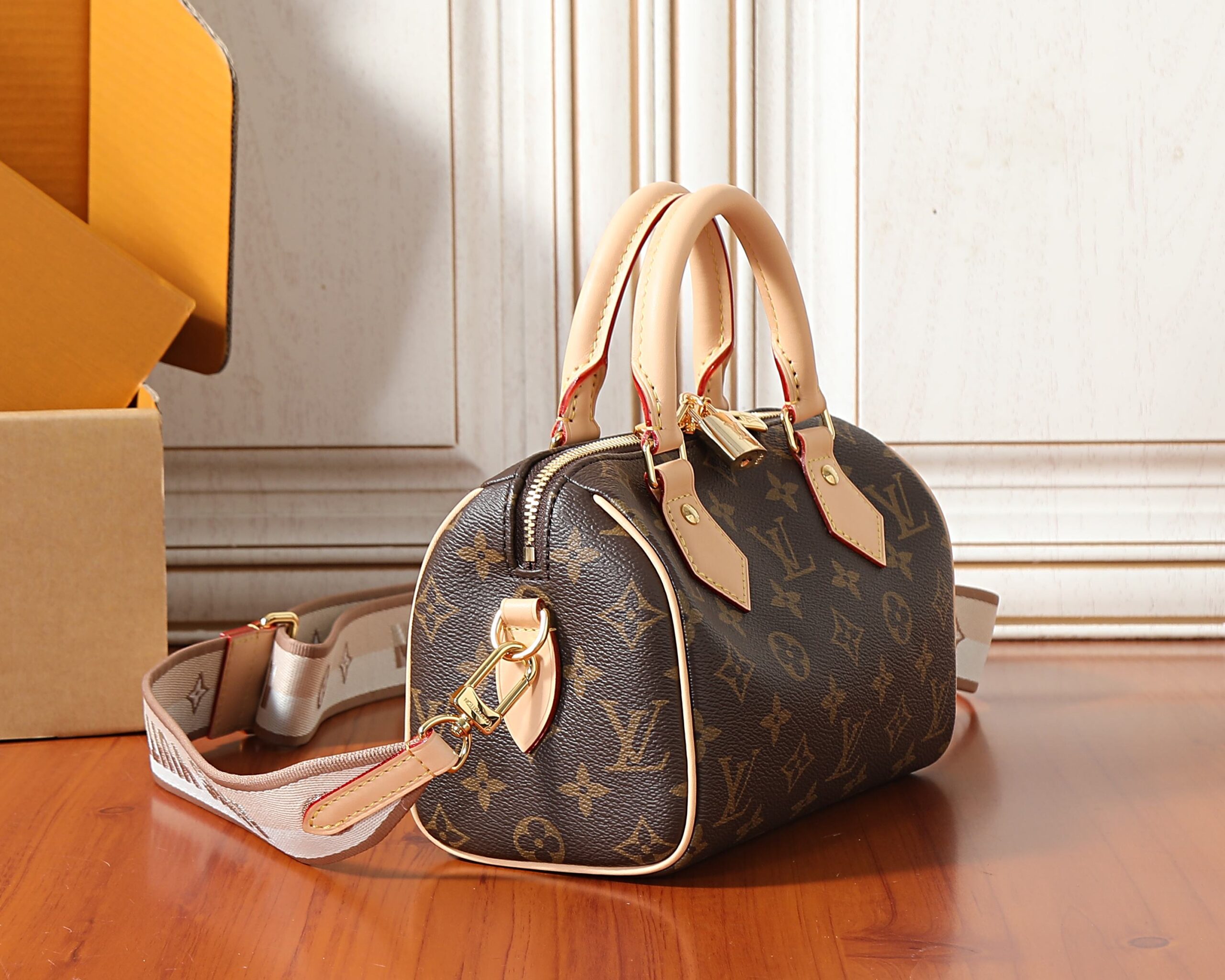Louis Vuitton Speedy Bandoulière 20 Handbag - Image 2