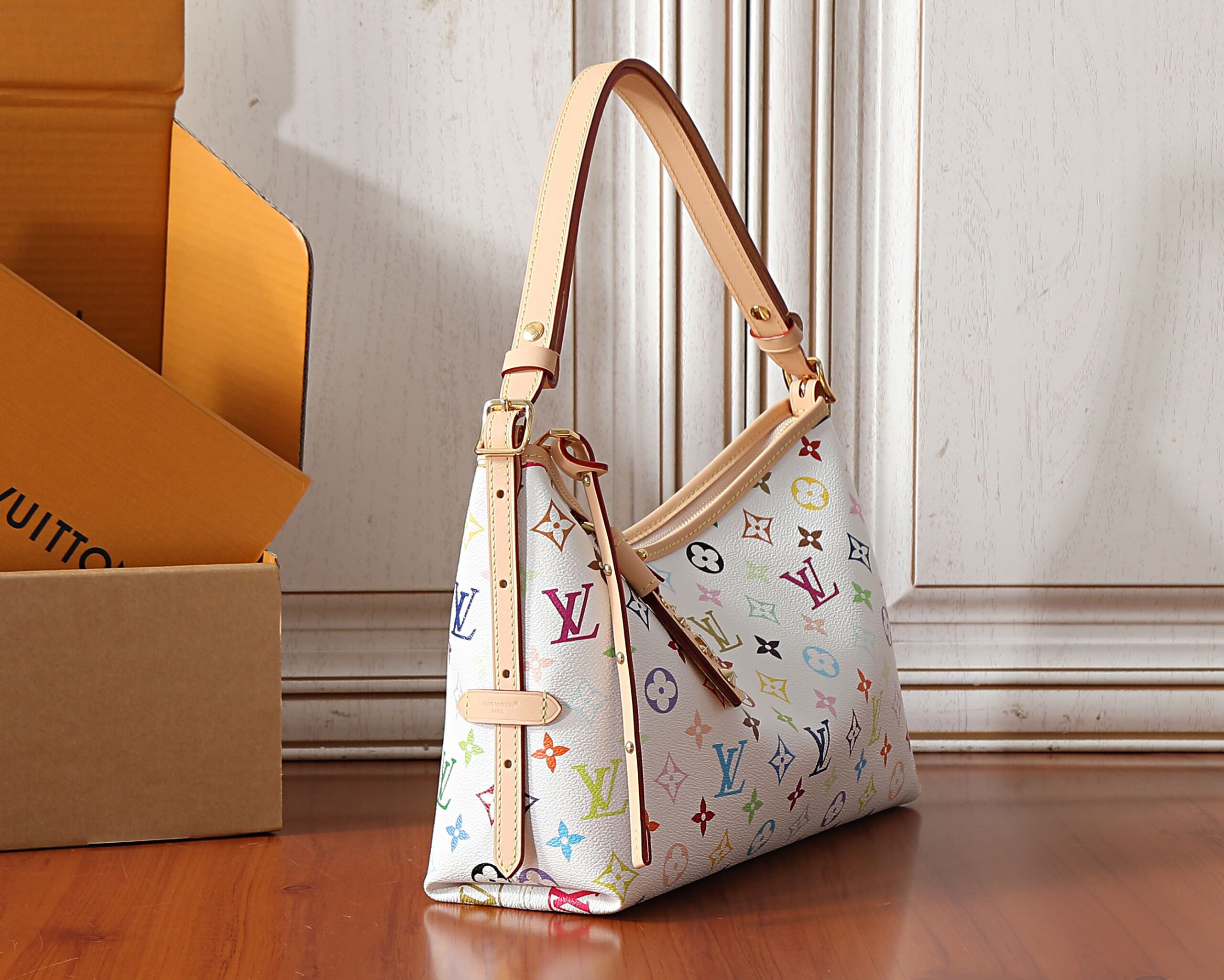 Louis Vuitton Carryall East West Monogram Canvas Handbag - Image 2