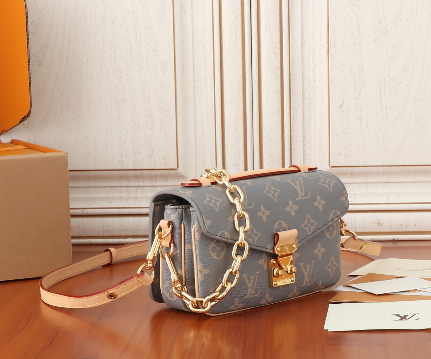 Pochette Métis East West Monogram Crossbody Bag - Image 2