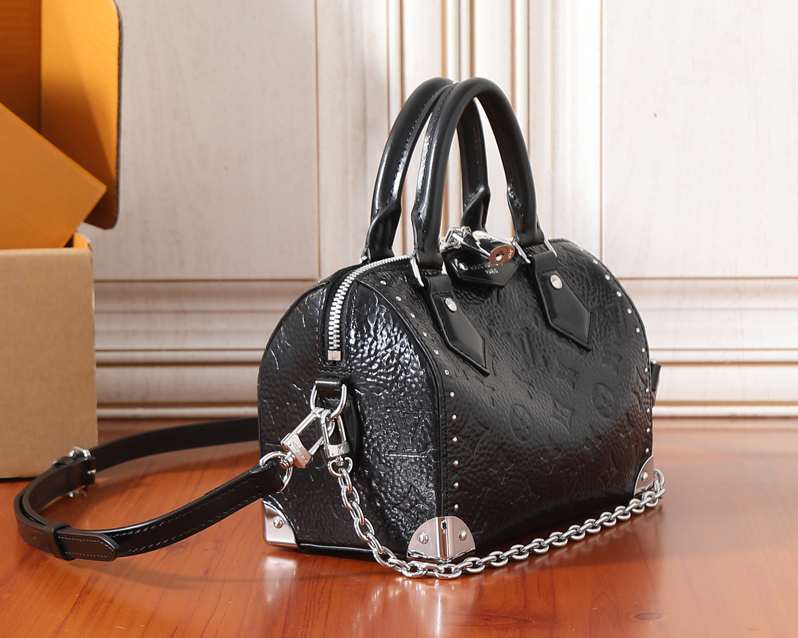 Louis Vuitton Speedy Trunk 20 Handbag - Image 2