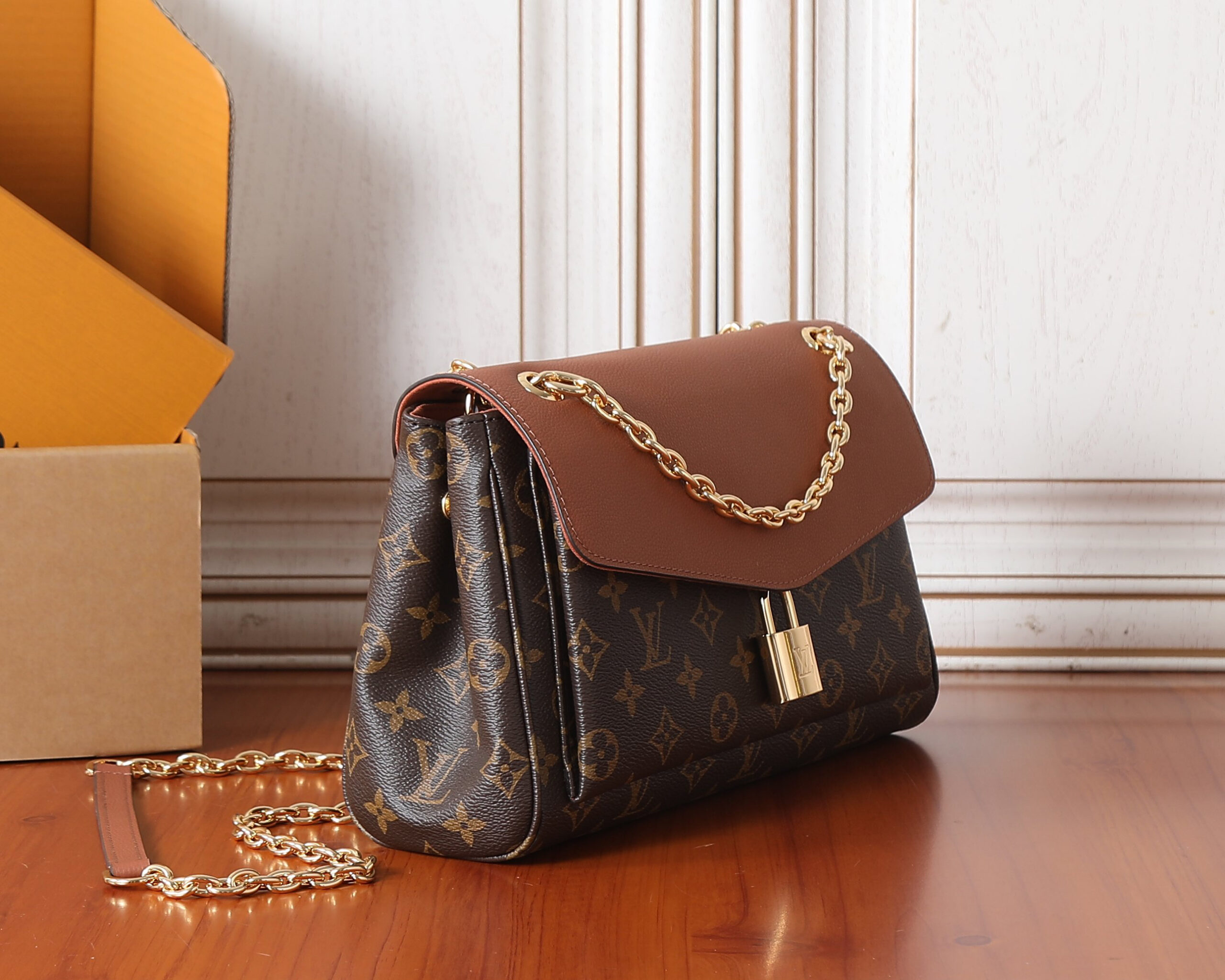 Louis Vuitton Monogram BB Handbag M27065 - Image 2