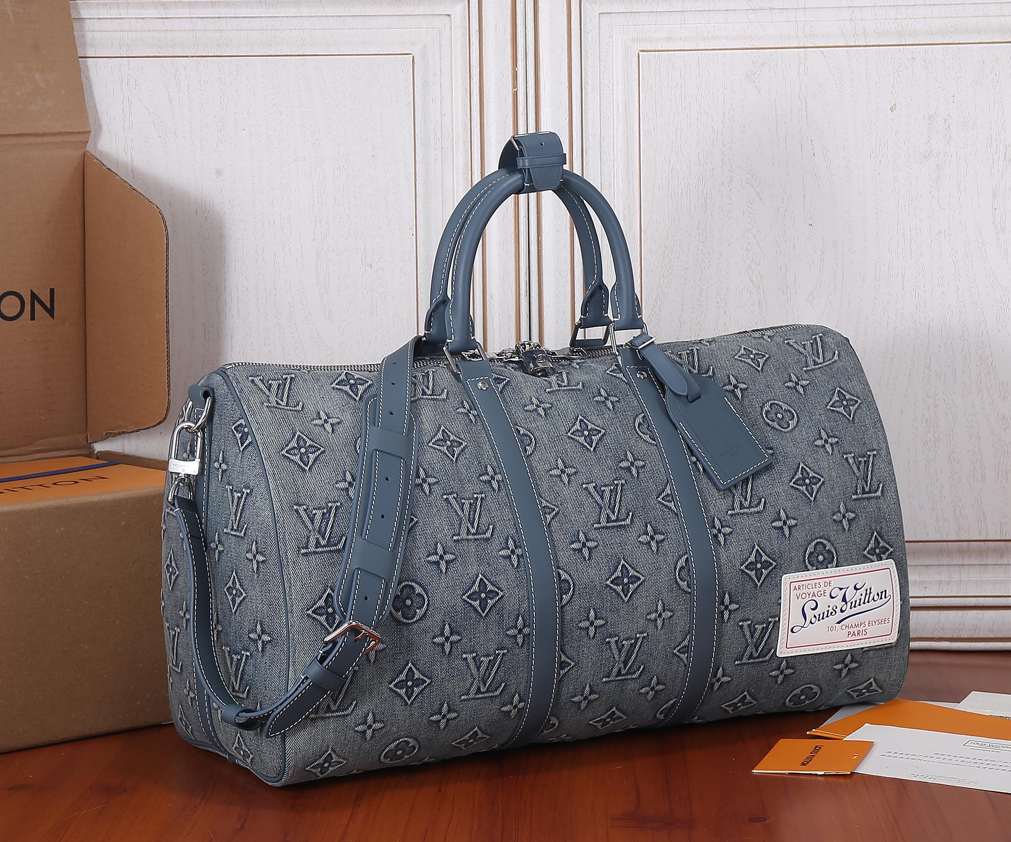 Louis Vuitton Keepall Bandouliere 50 Travel Bag in Monogram Washed Denim - Image 2