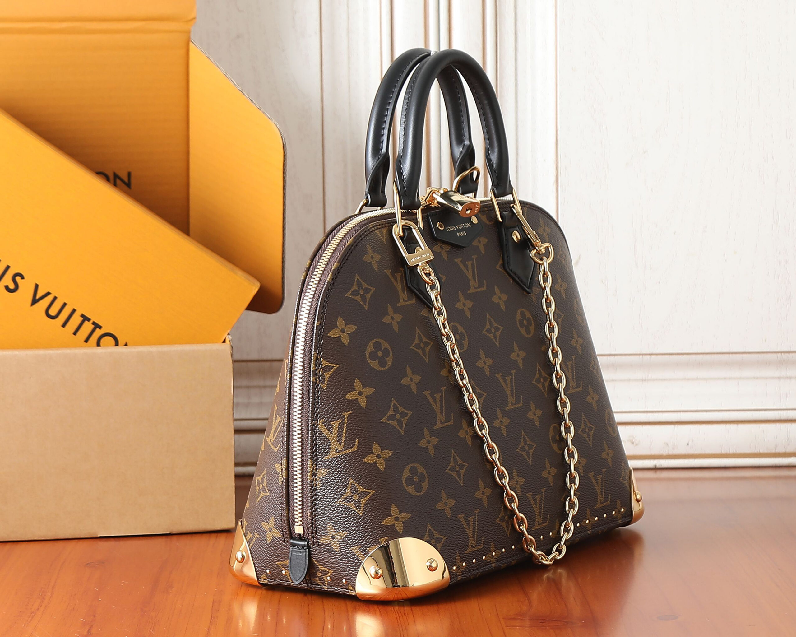 Alma Small Monogram Canvas Handbag M27216 - Image 2